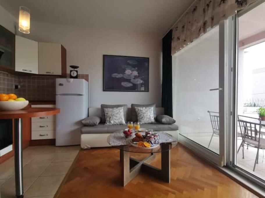 Maia'S Beach Studio Znjan Split Exterior photo